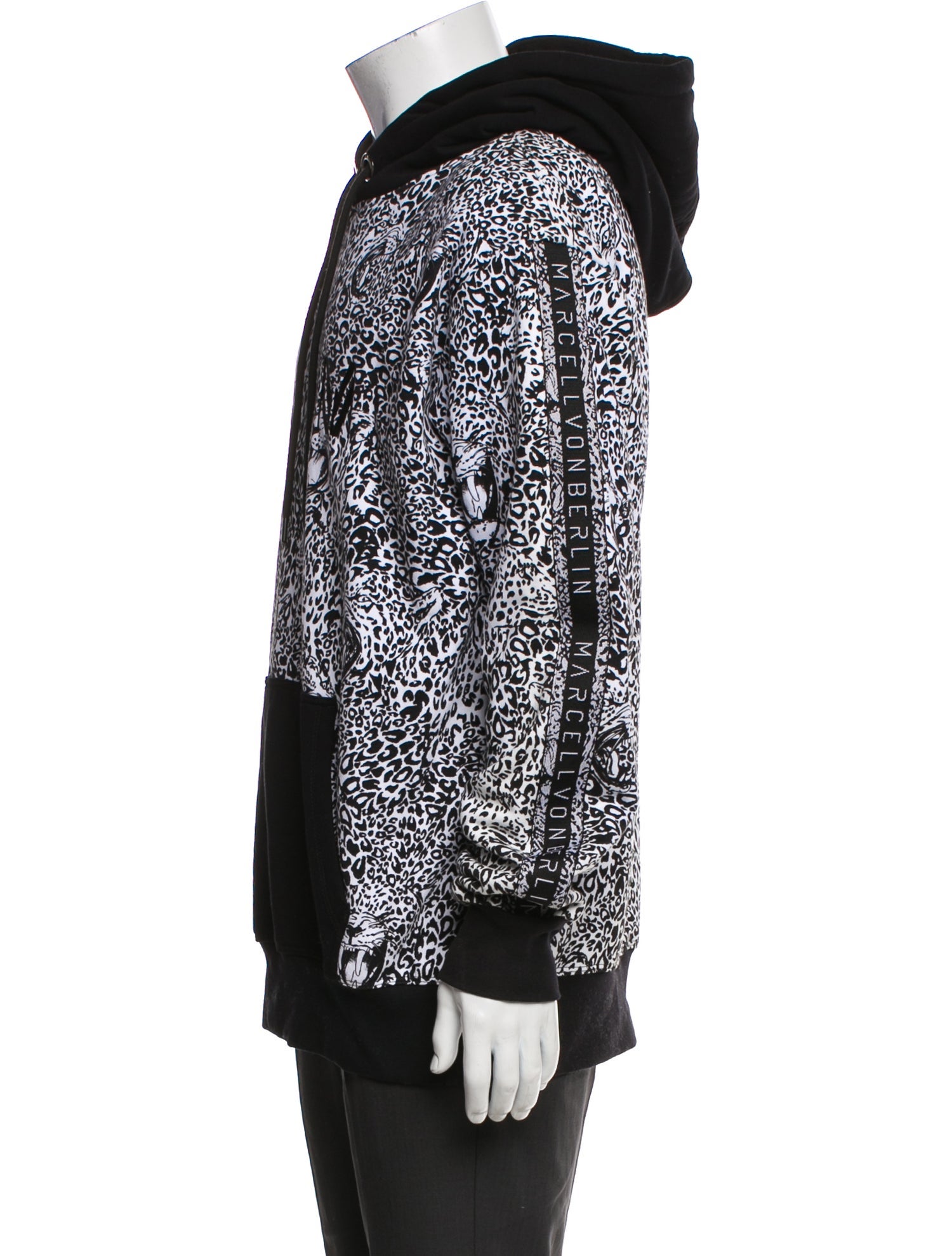 Marcell Von Berlin Animal Print Crew Neck Hoodie