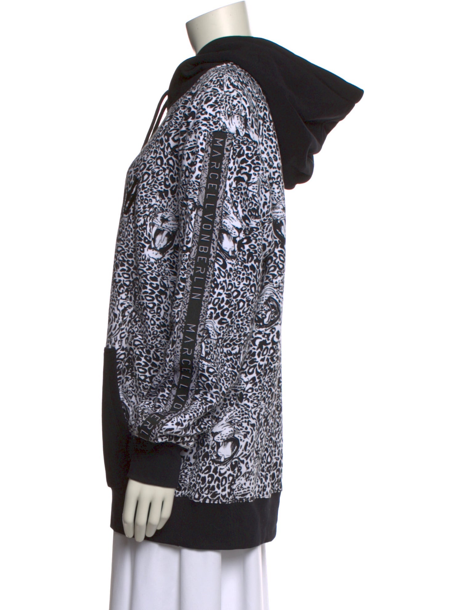 Marcell Von Berlin Printed Turtleneck Sweatshirt