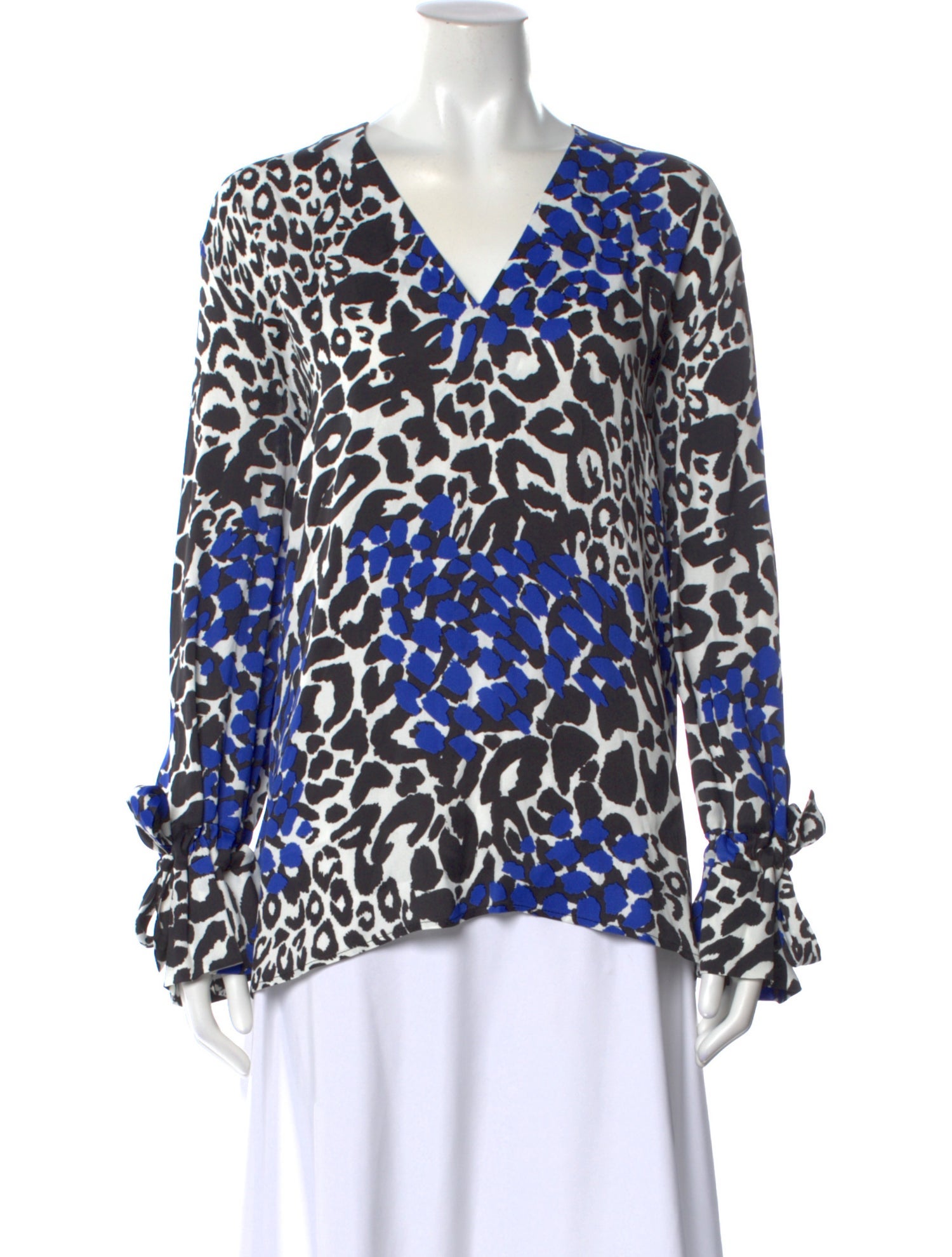 Marcell Von Berlin Printed V-Neck Blouse