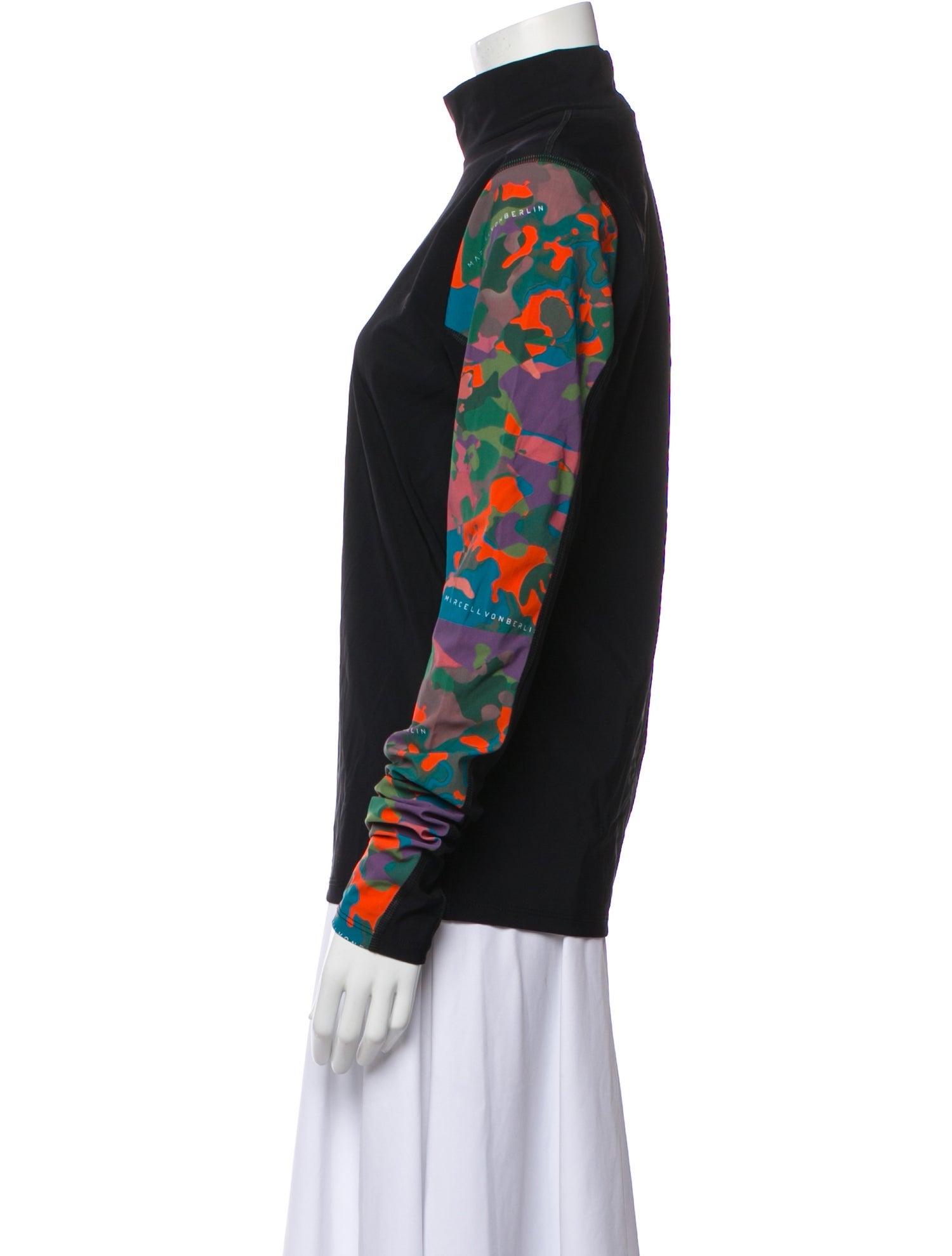 Marcell Von Berlin Camouflage Print Mock Neck Top w/ Tags