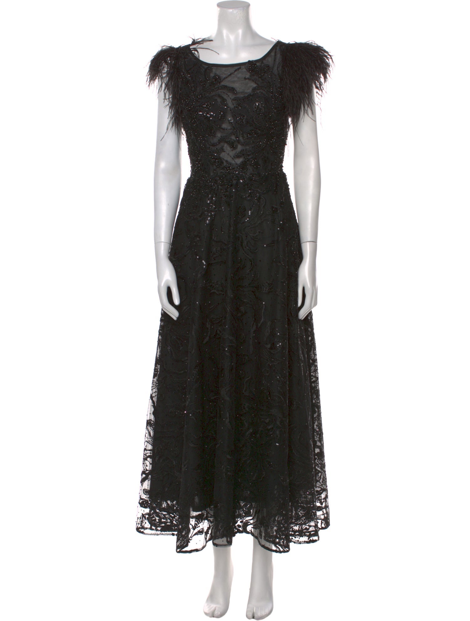 Mac Duggal Scoop Neck Long Dress