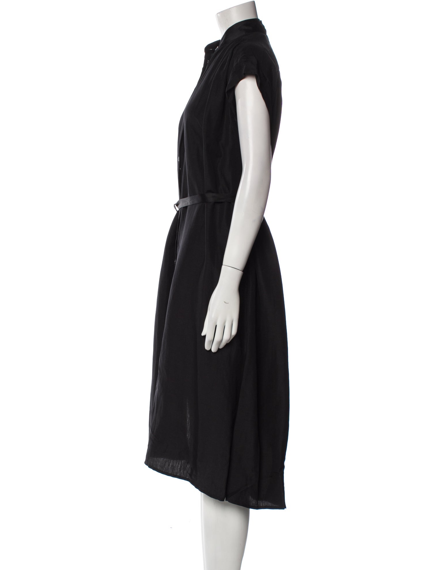 MAISON DE PAPILLON Mock Neck Midi Length Dress