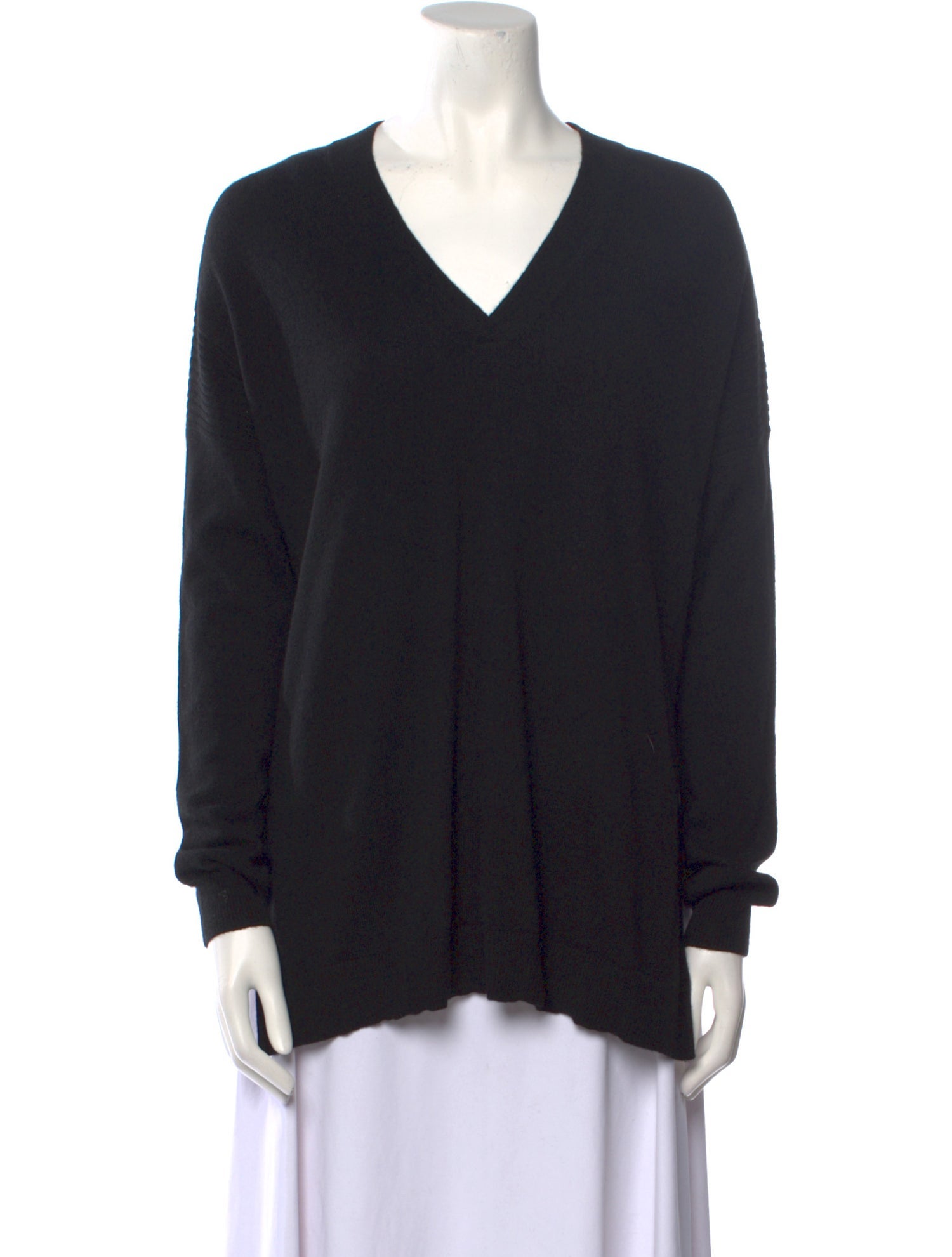 MAISON DE PAPILLON Cashmere V-Neck Sweater w/ Tags
