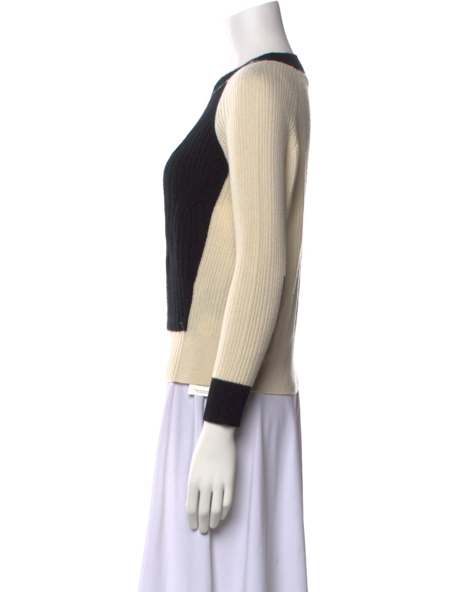 MAISON DE PAPILLON Cashmere Colorblock Pattern Sweater