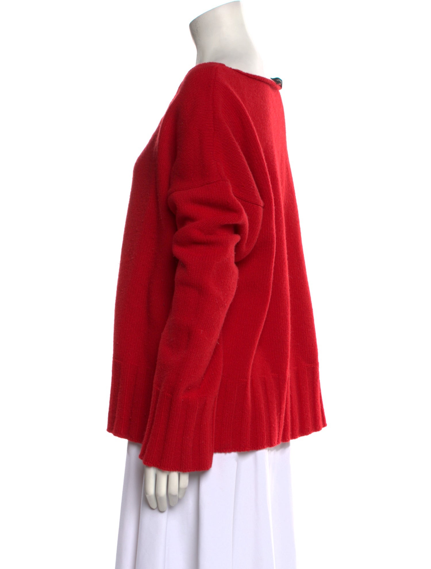 Made in Tomboy Virgin Wool V-Neck Sweater