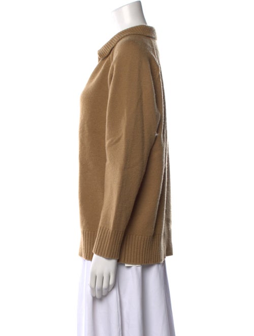 Madeleine Thompson Cashmere V-Neck Sweater