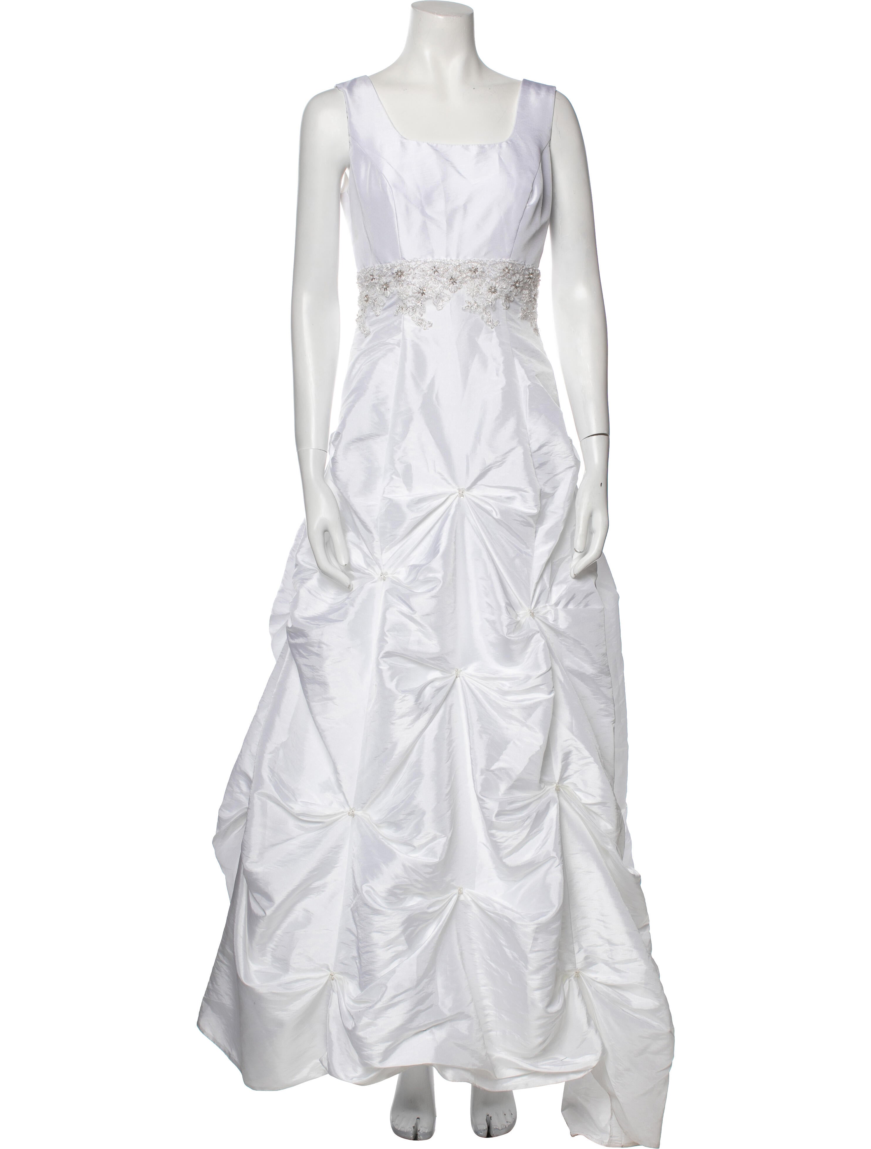 Magali Evening Square Neckline Long Dress