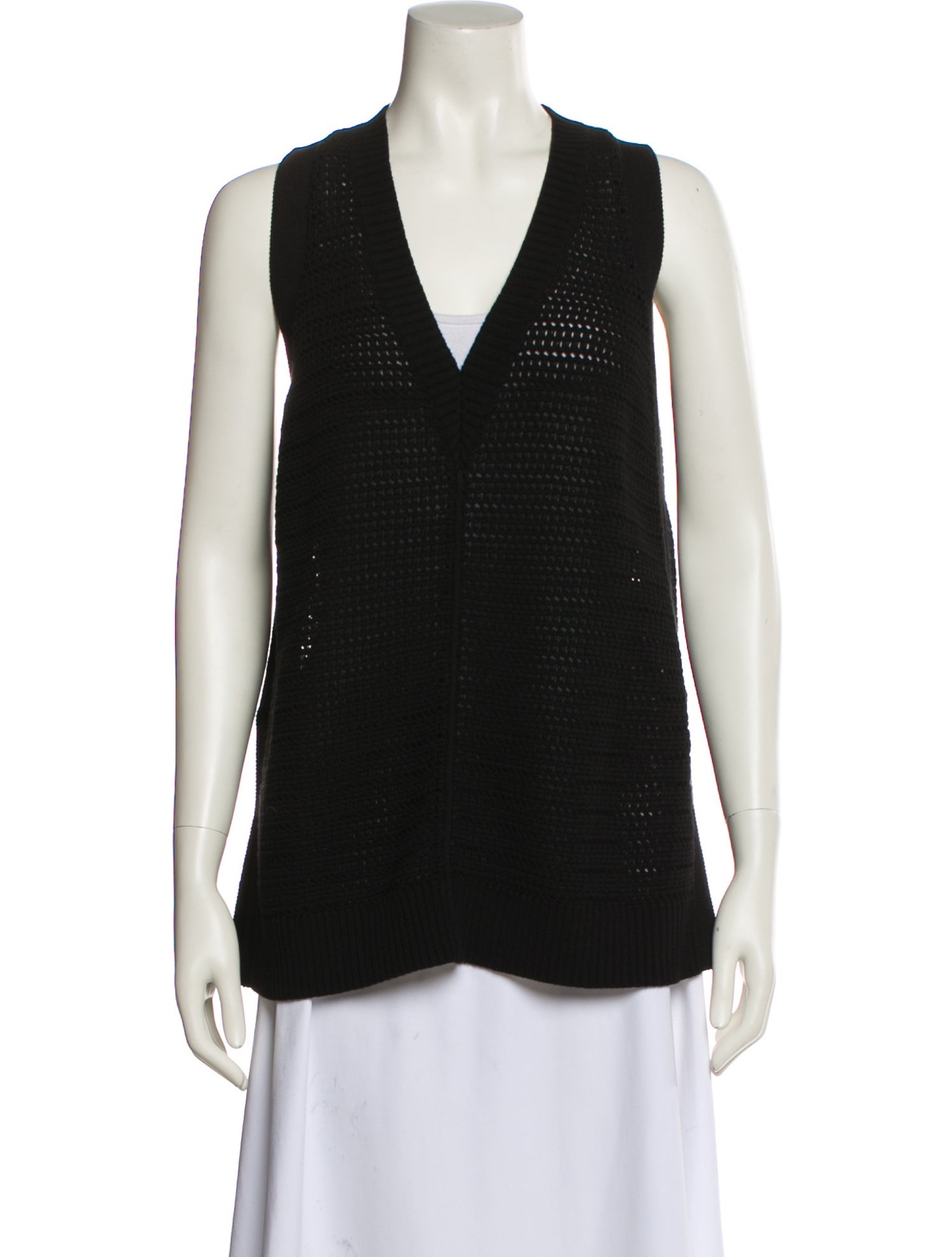 ME+EM V-Neck Sleeveless Top