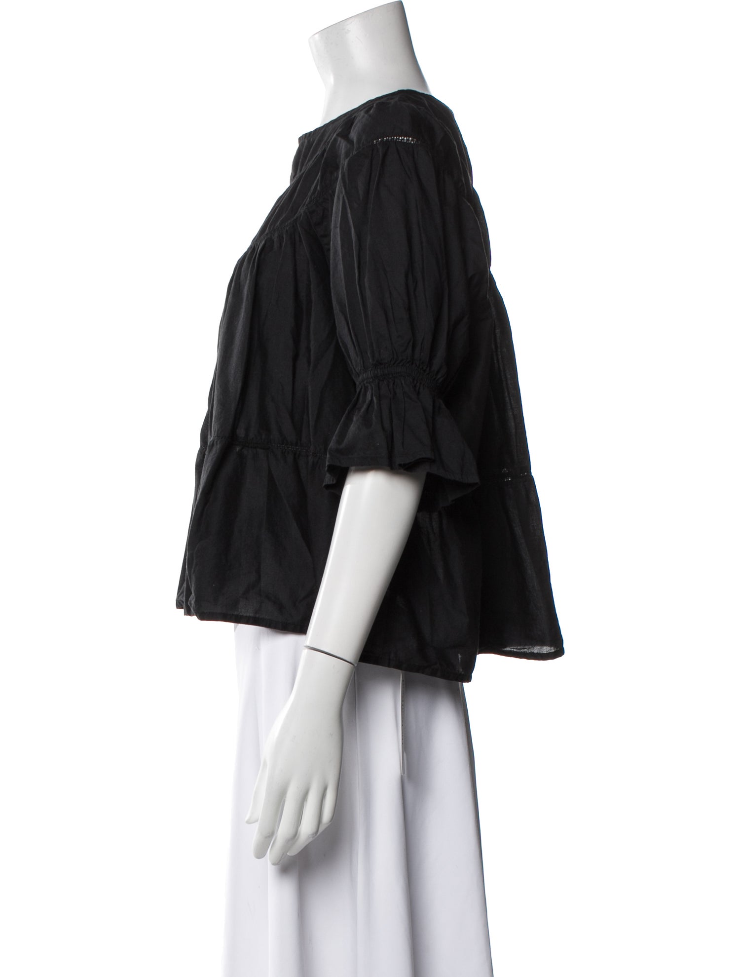 Merlette Bateau Neckline Three-Quarter Sleeve Blouse