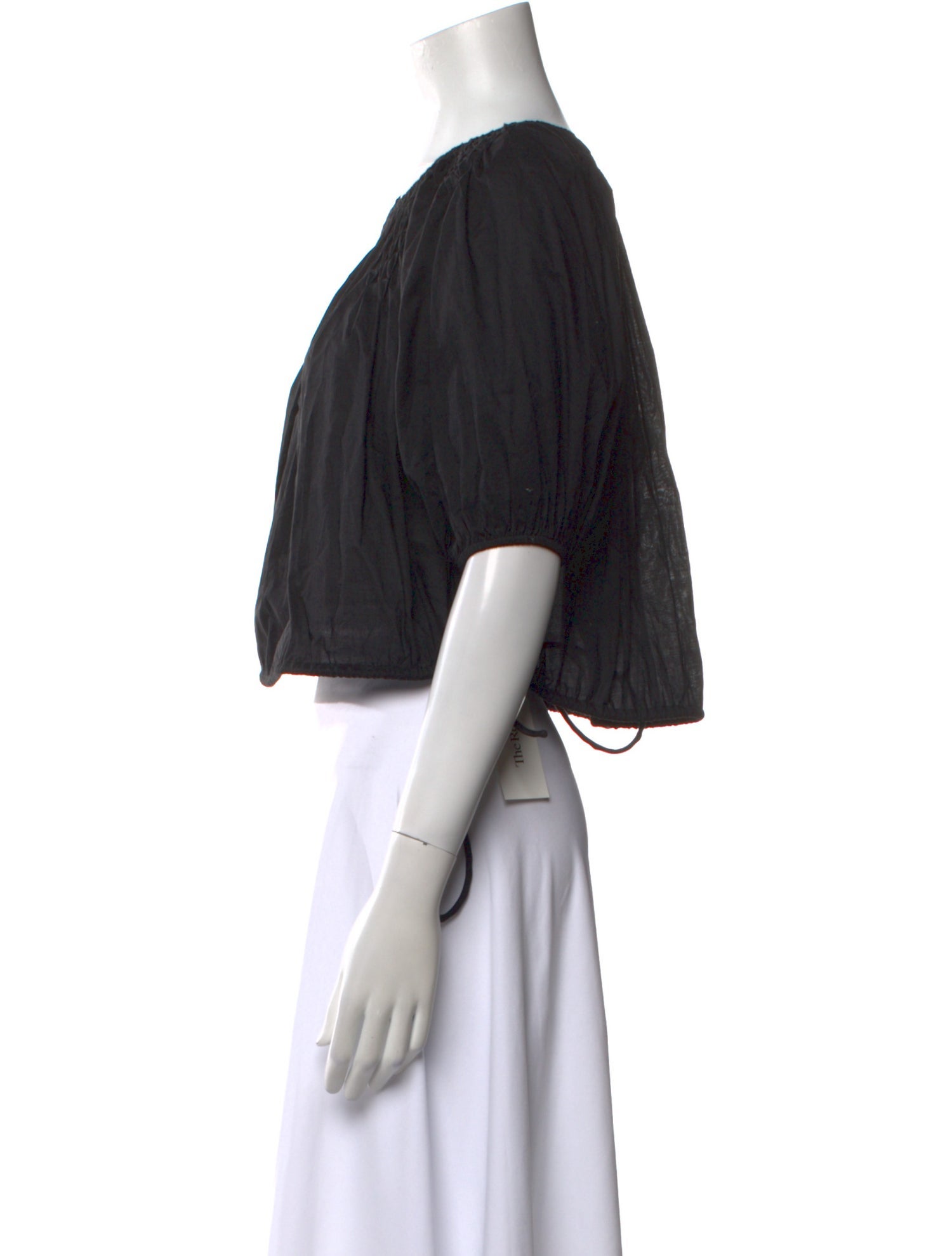 Merlette Scoop Neck Short Sleeve Crop Top