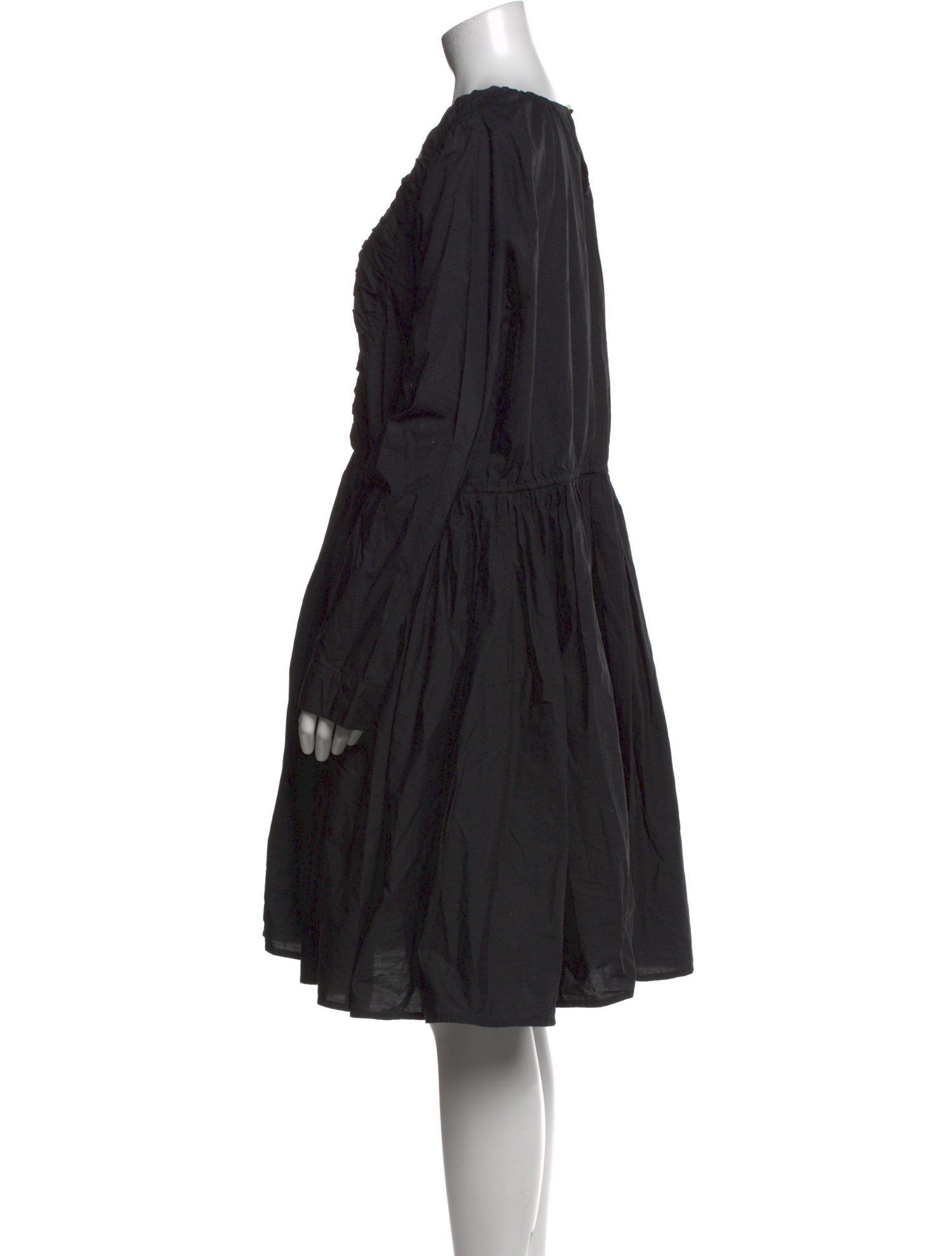 Merlette Scoop Neck Knee-Length Dress