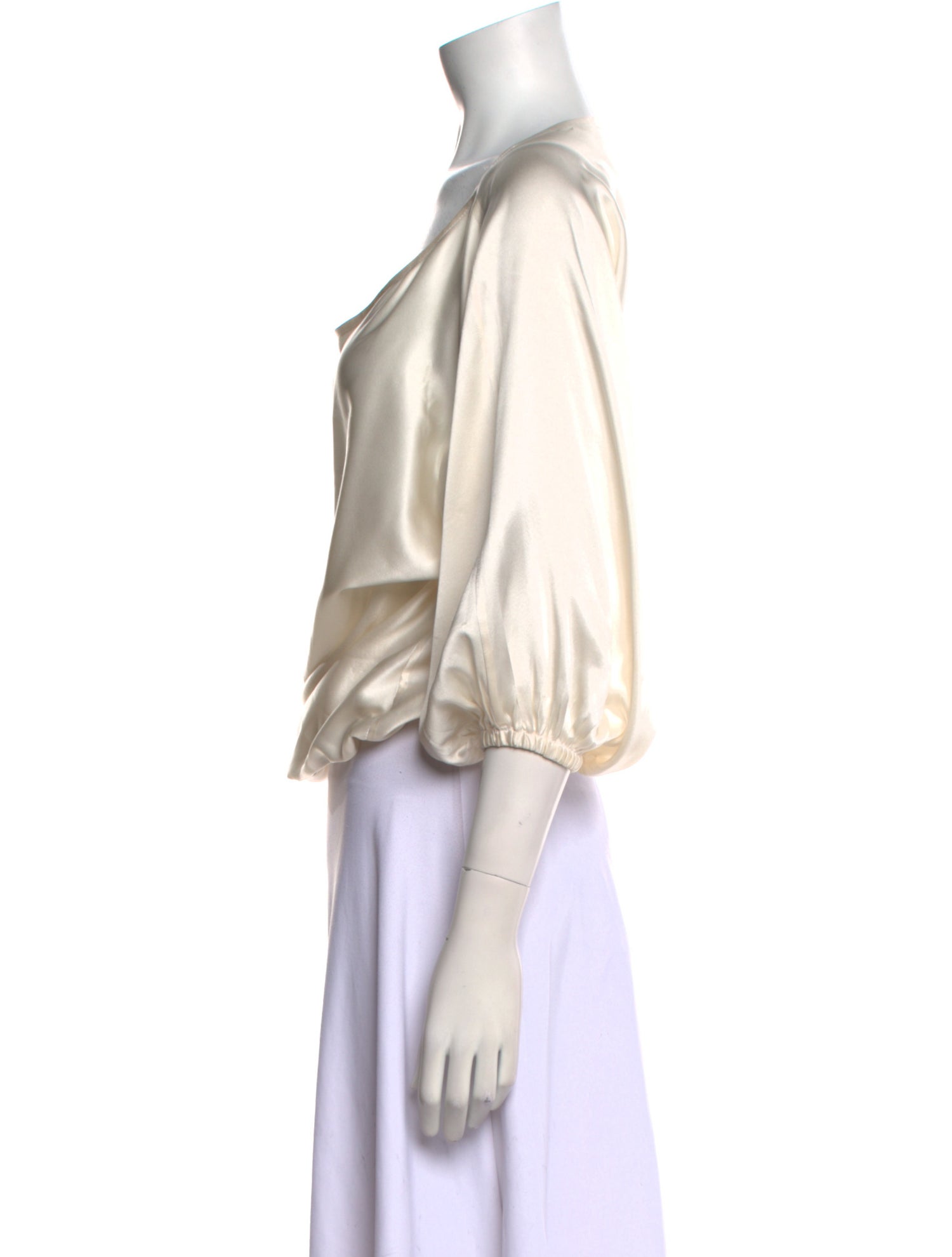 Michelle Farmer Scoop Neck Three-Quarter Sleeve Crop Top