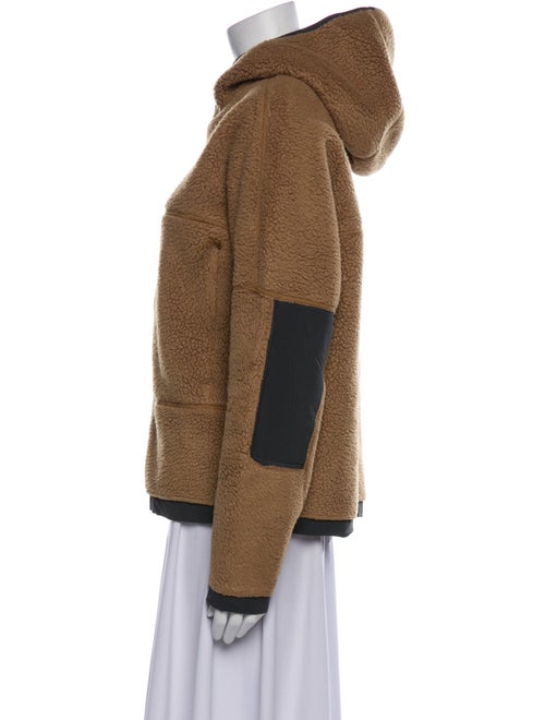 Mountain Hardwear Jacket