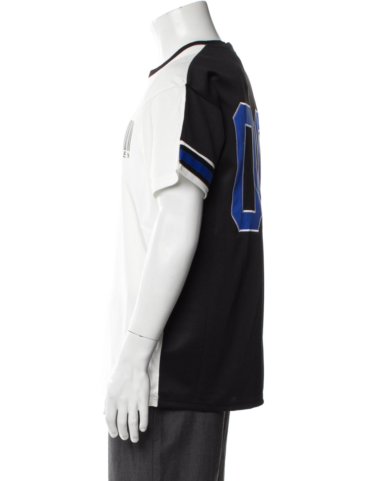 Mostly Heard Rarely Seen Graphic Print Crew Neck T-Shirt