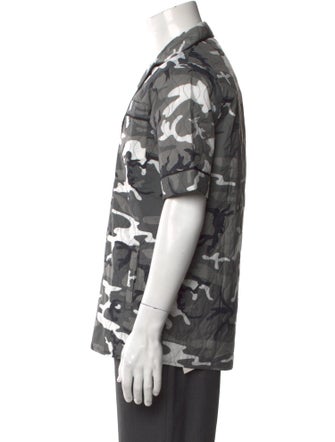 Mostly Heard Rarely Seen Printed Short Sleeve Shirt