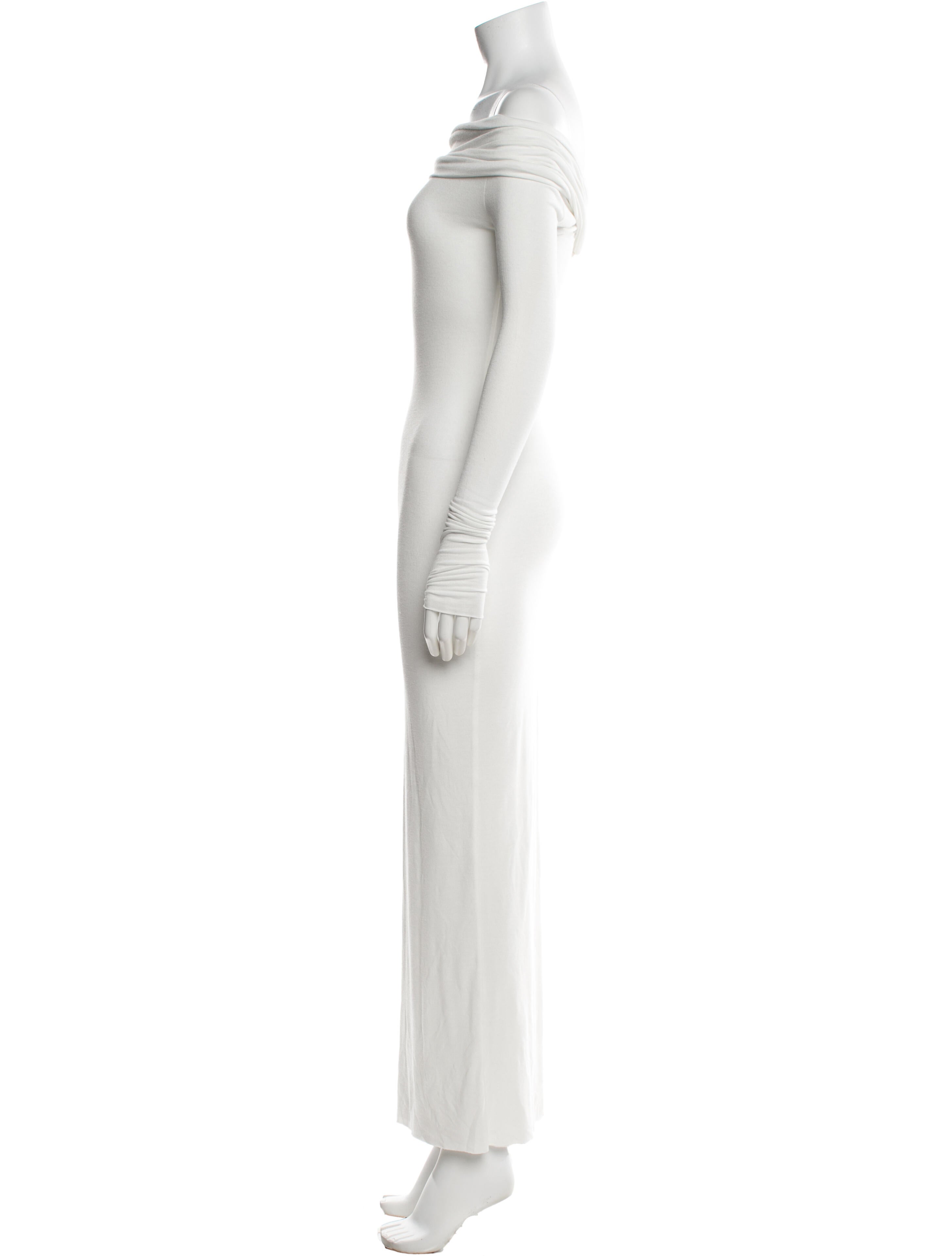 Manuri Off-The-Shoulder Long Dress