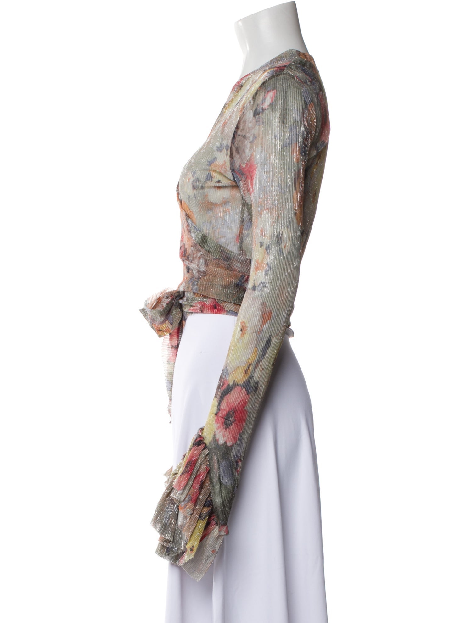 MIA VESPER Floral Print V-Neck Crop Top