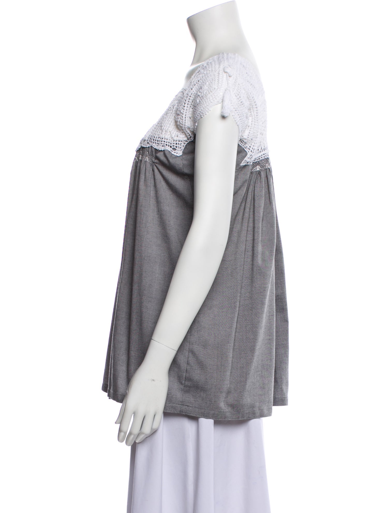 Mi Golondrina Scoop Neck Short Sleeve Blouse