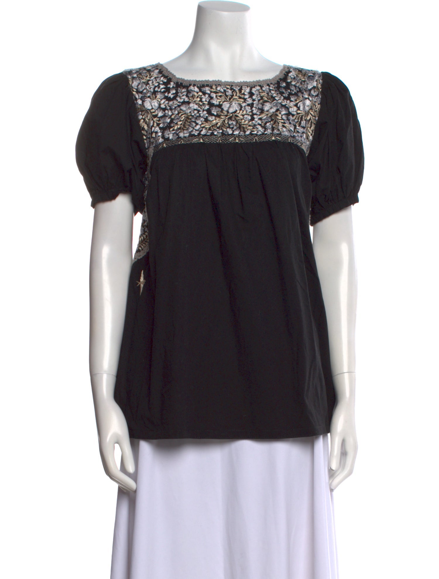 Mi Golondrina Scoop Neck Short Sleeve Top