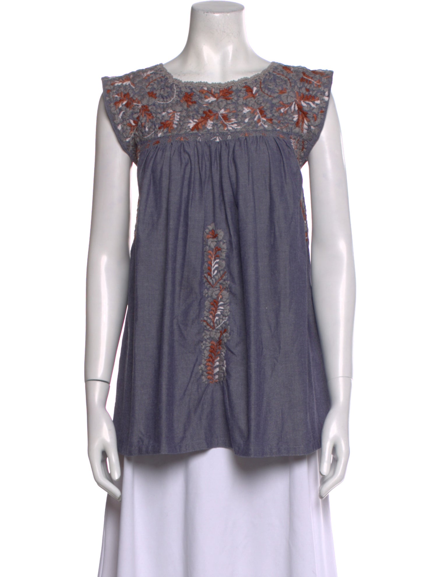 Mi Golondrina Graphic Print Scoop Neck Blouse