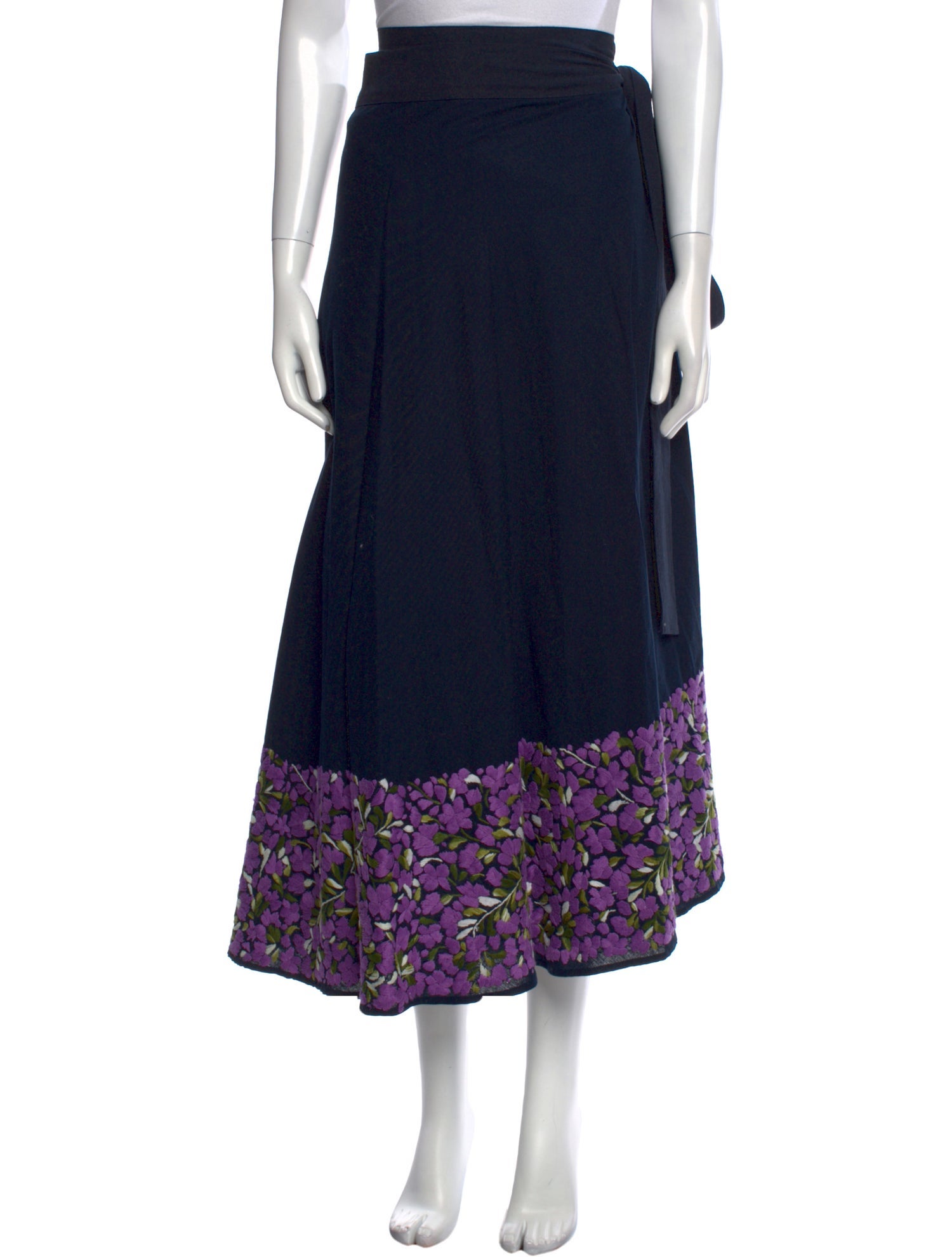 Mi Golondrina Embroidered Accent Midi Length Skirt