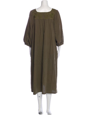 Mi Golondrina Square Neckline Midi Length Dress