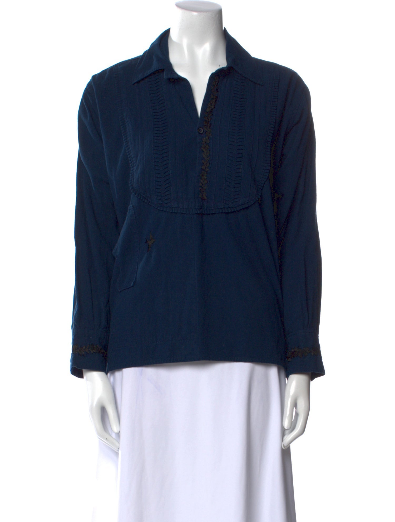 Mi Golondrina V-Neck Long Sleeve Blouse