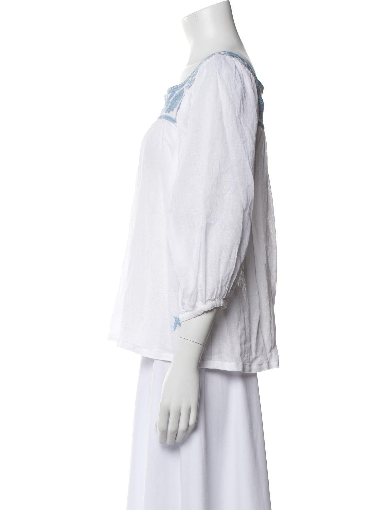 Mi Golondrina Square Neckline Three-Quarter Sleeve Blouse