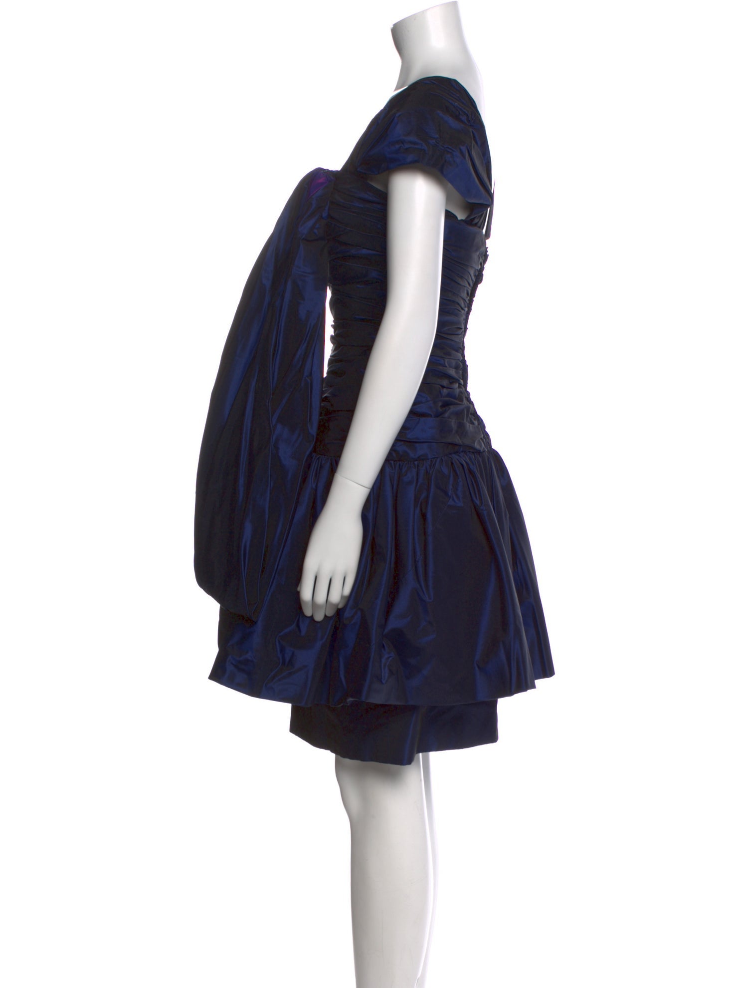 Mignon Square Neckline Knee-Length Dress