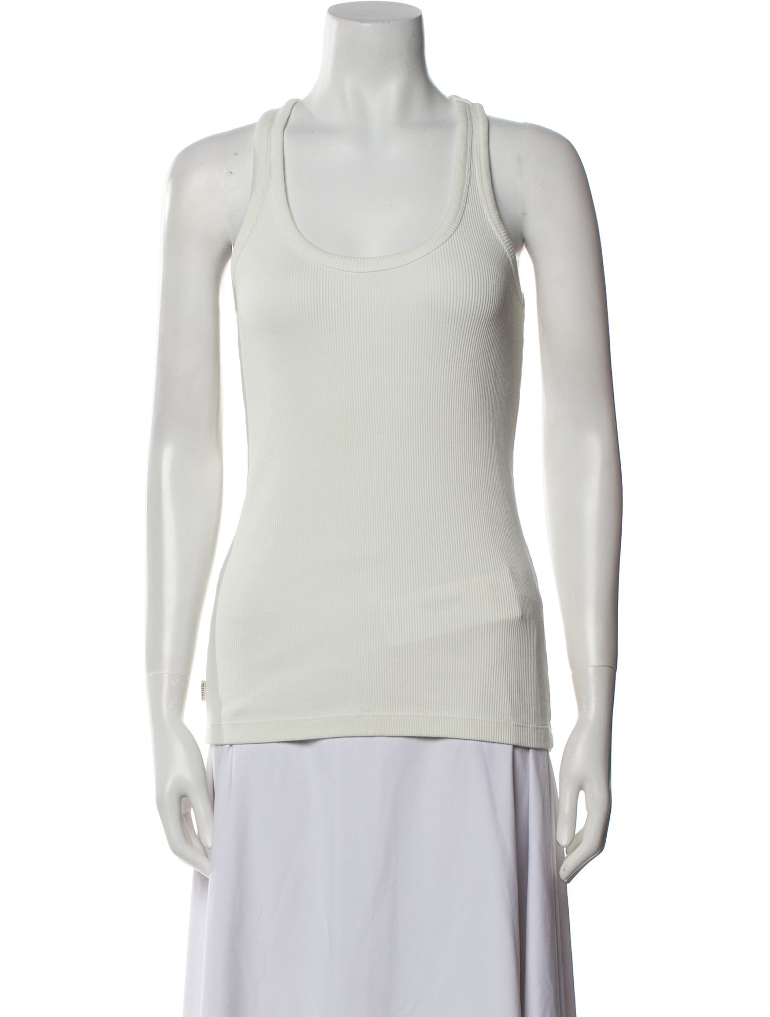 MIKUTA Scoop Neck Sleeveless Top