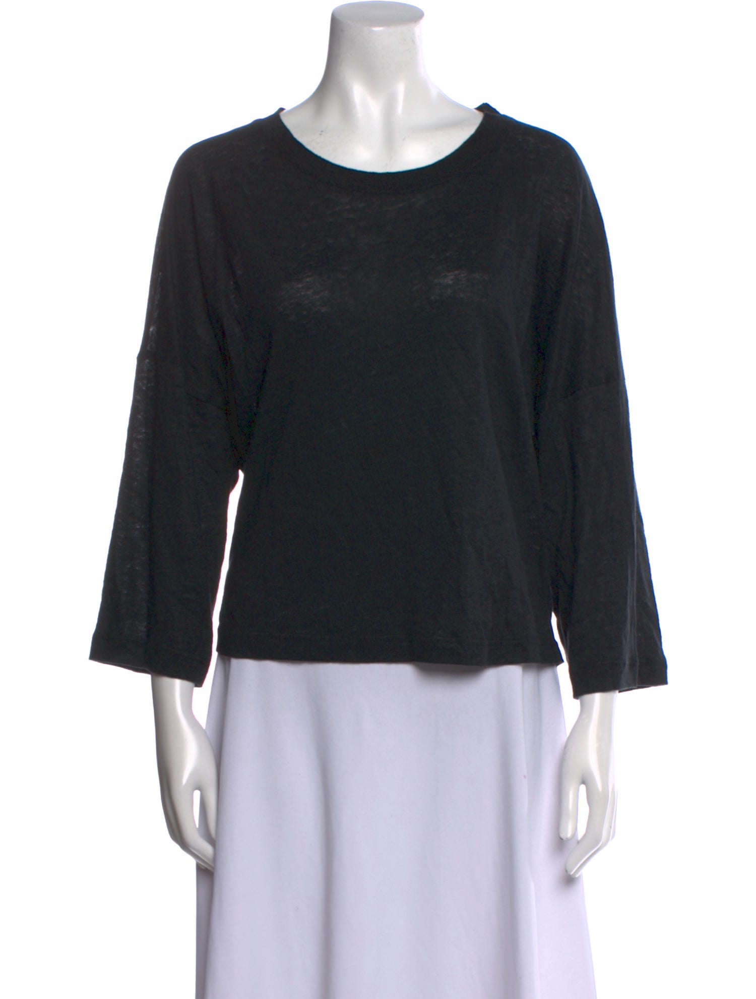 MIKUTA Scoop Neck Three-Quarter Sleeve T-Shirt