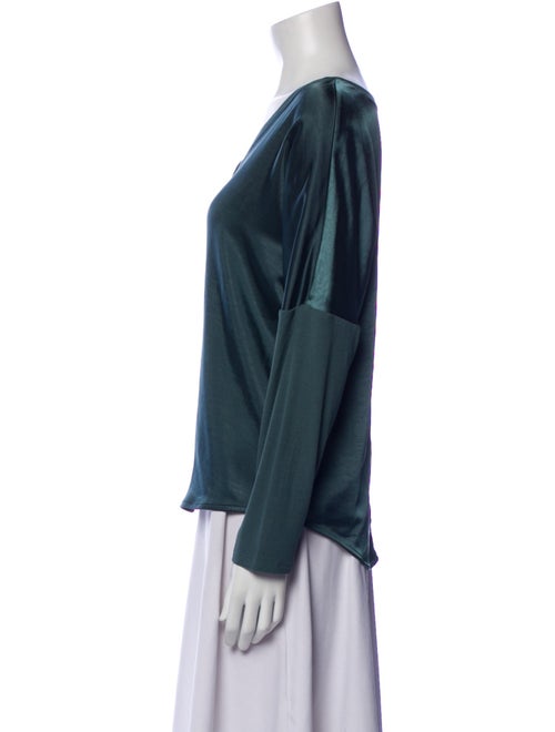 MÉLISSA NEPTON V-Neck Long Sleeve Top