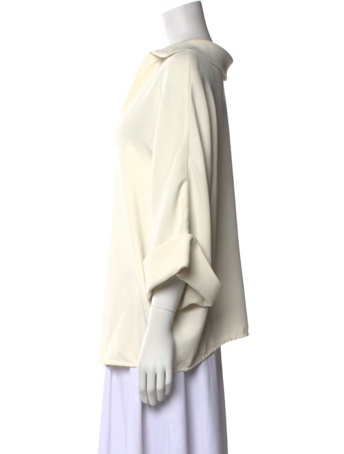 Mark Kenly Domino Tan V-Neck Three-Quarter Sleeve Sweatshirt