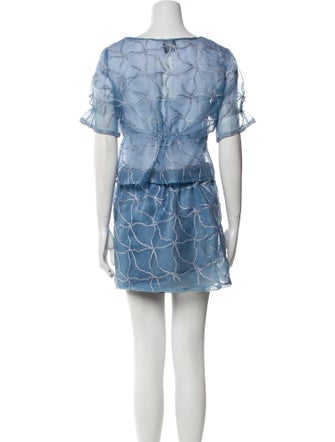 Mahlia Collection Lace Pattern Skirt Set