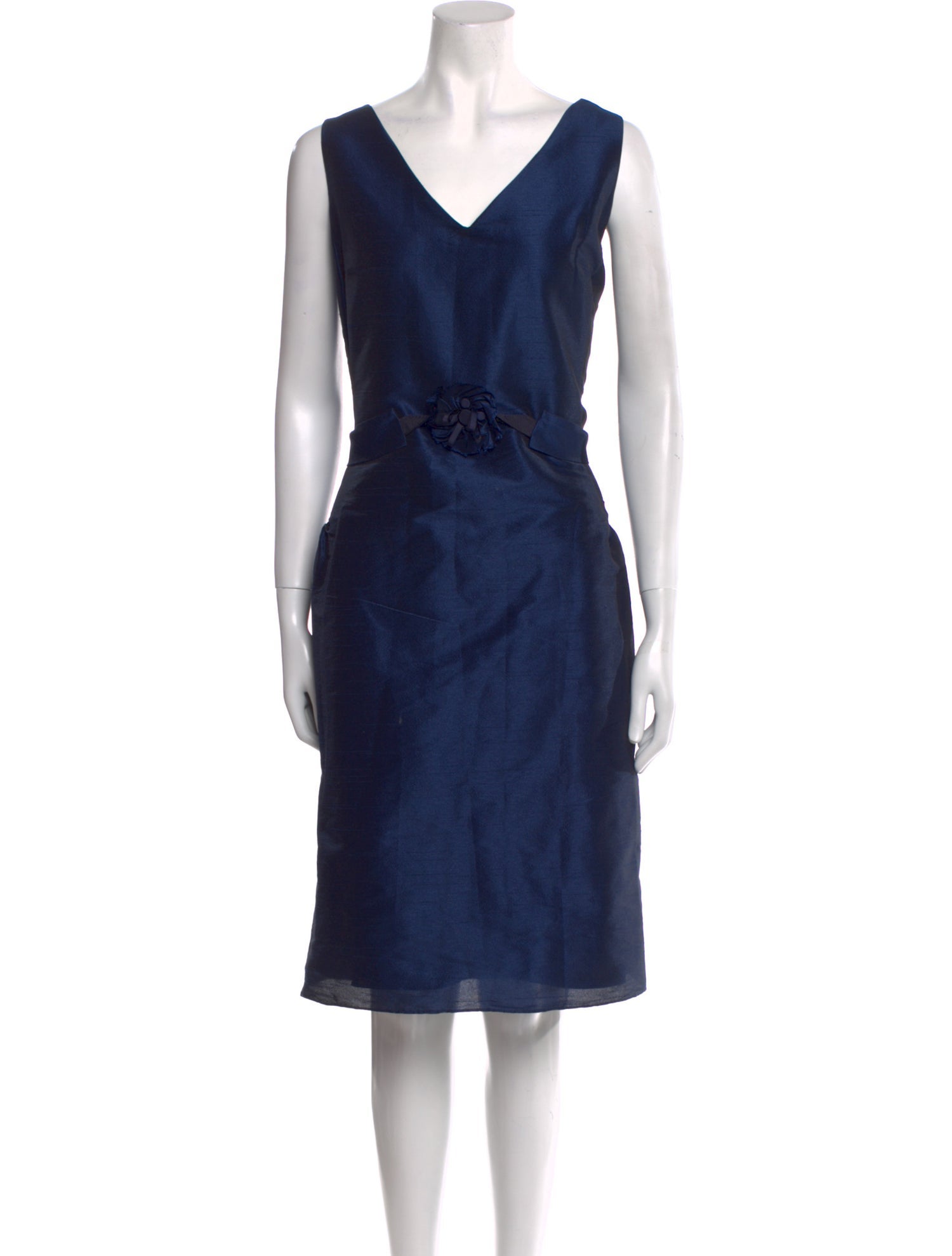 ML Monique Lhuillier Bridesmaids V-Neck Long Dress