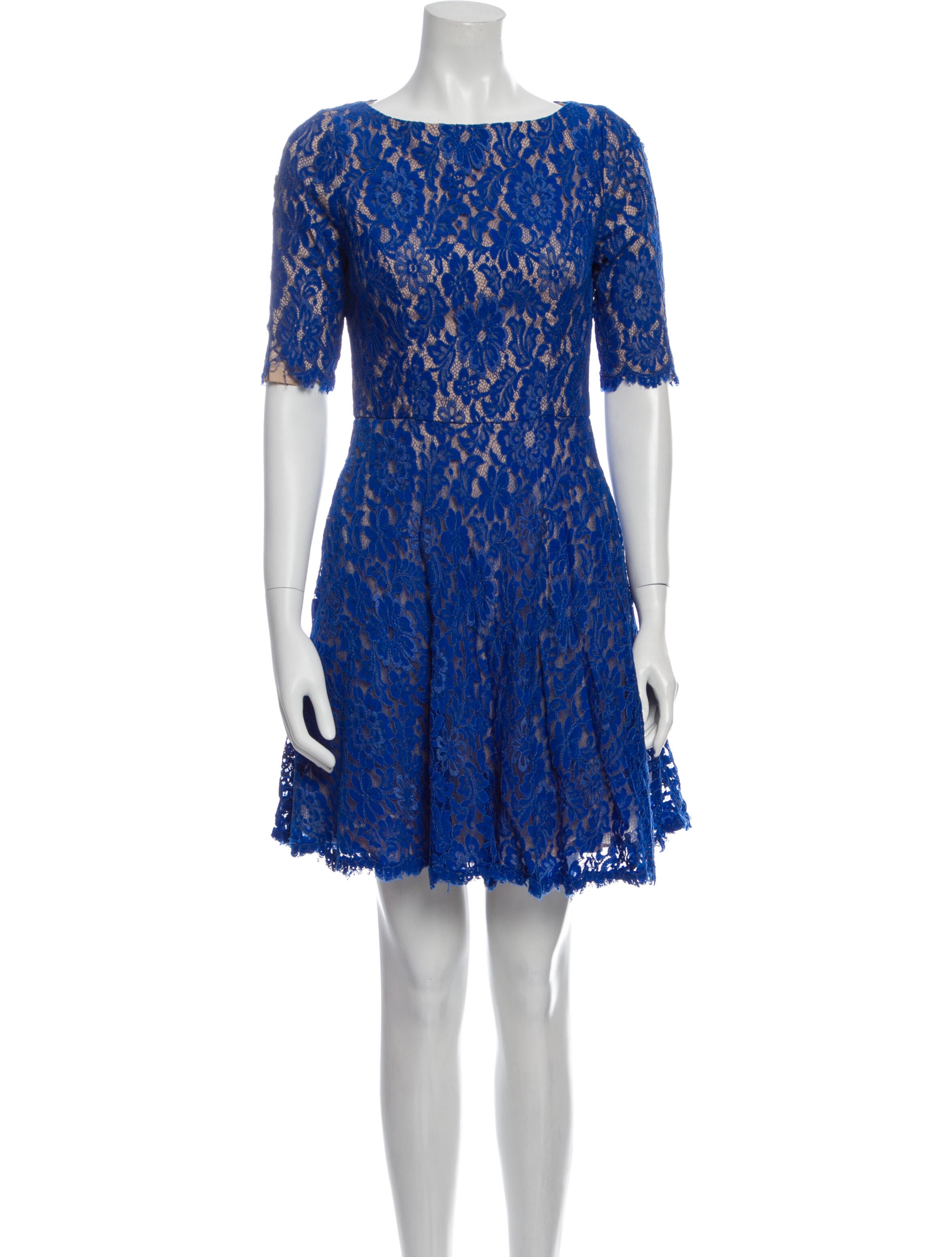 ML Monique Lhuillier Lace Pattern Mini Dress