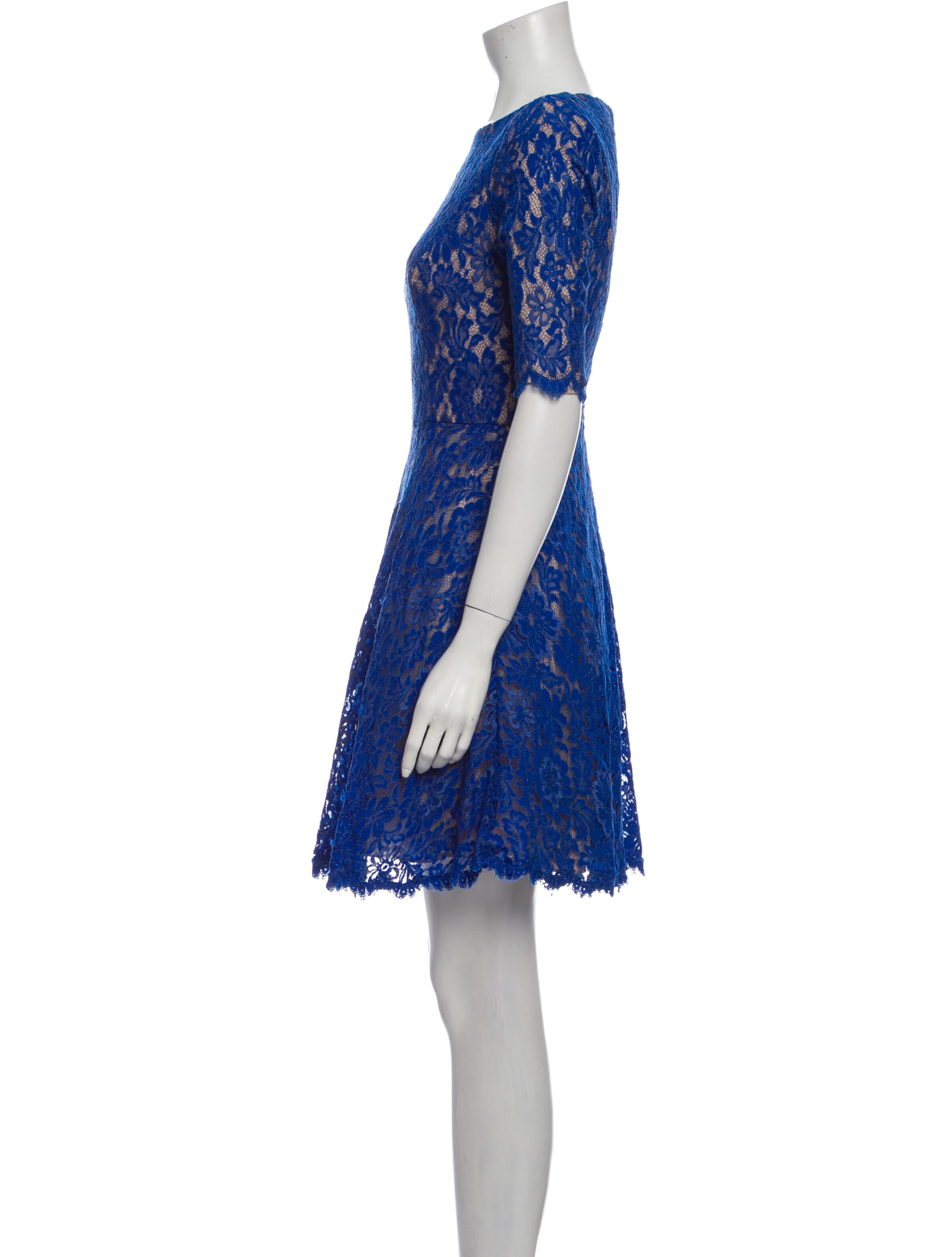 ML Monique Lhuillier Lace Pattern Mini Dress