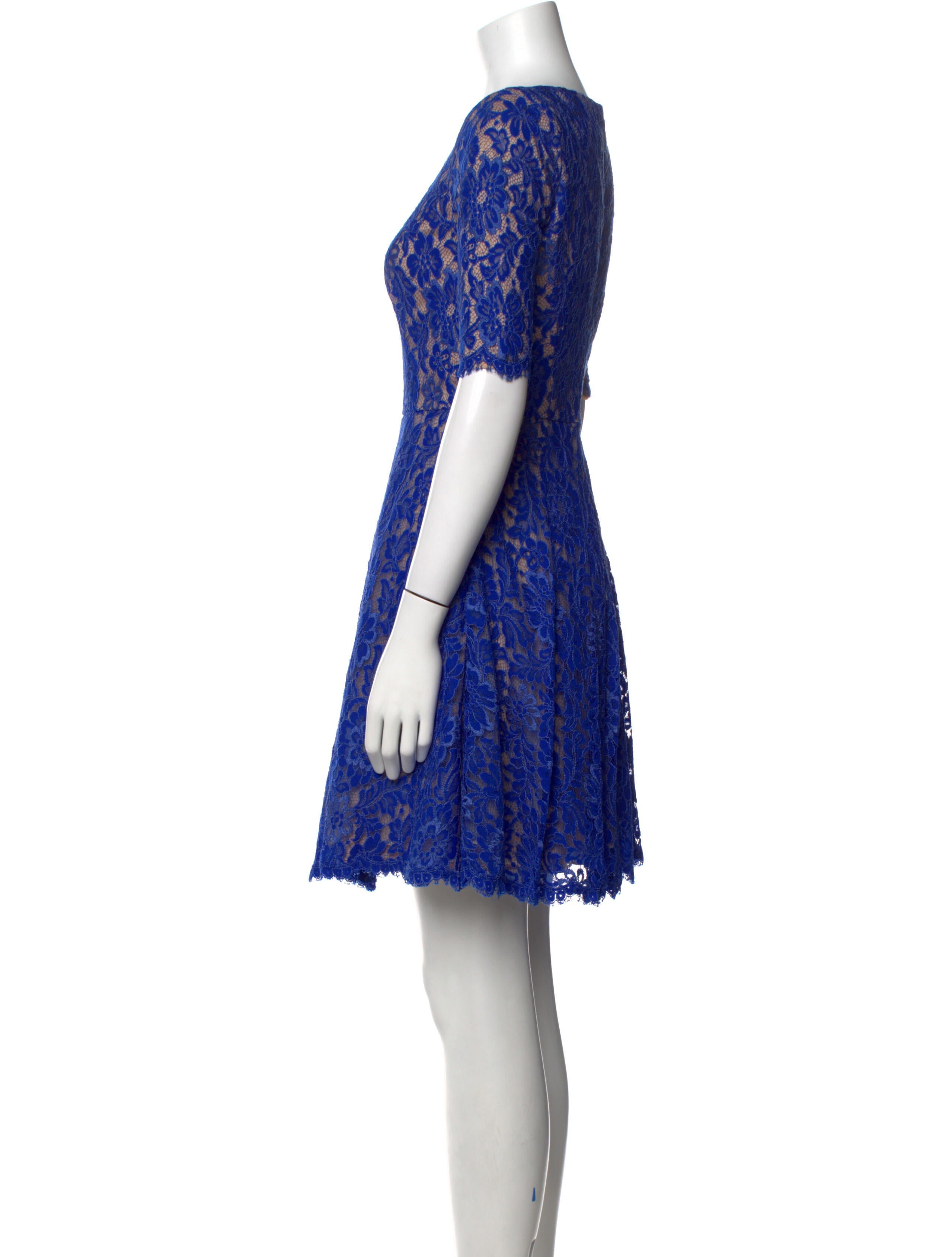 ML Monique Lhuillier Lace Pattern Mini Dress