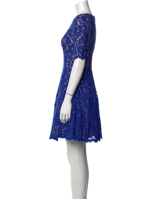 ML Monique Lhuillier Lace Pattern Mini Dress