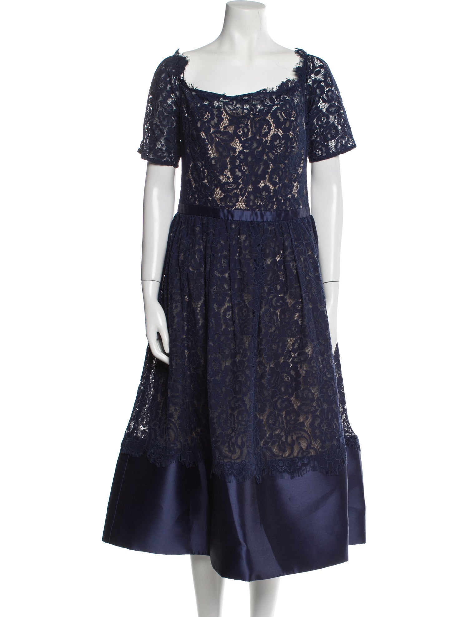 ML Monique Lhuillier Lace Pattern Midi Length Dress