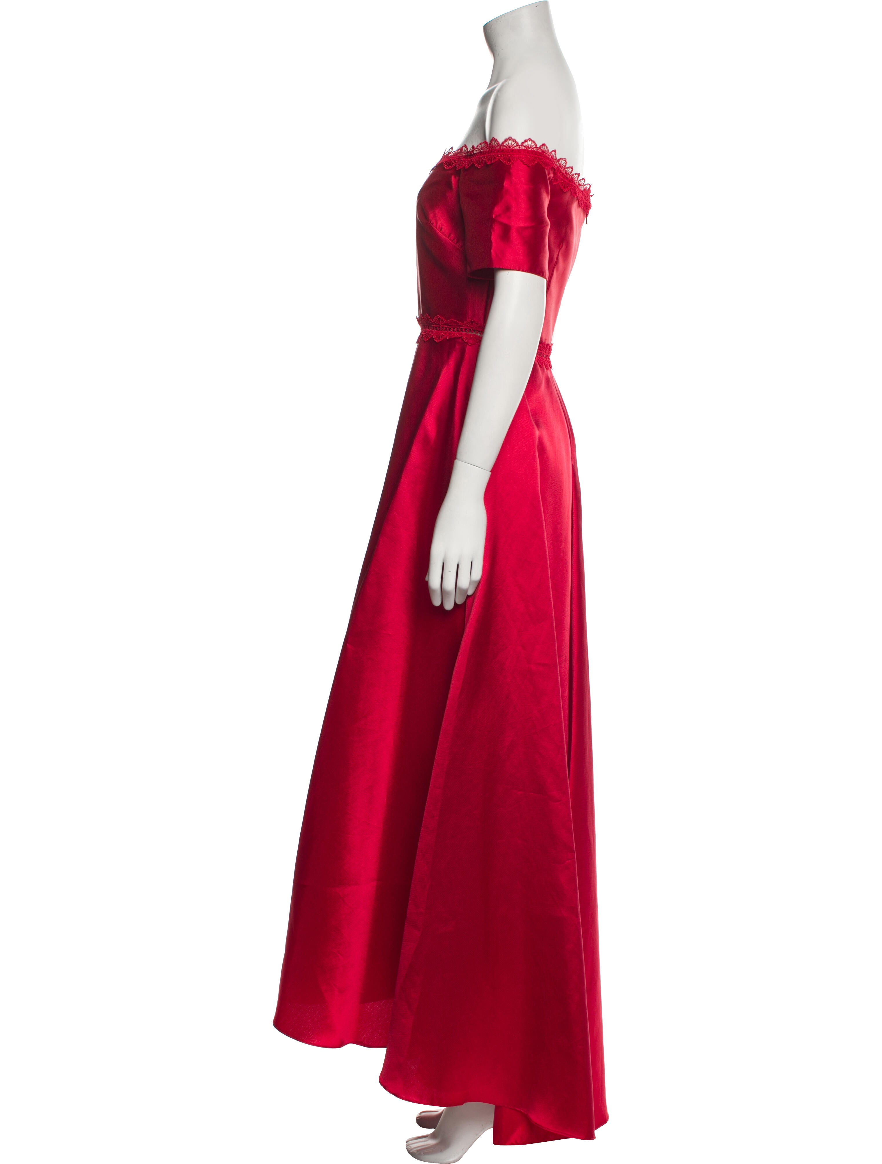 ML Monique Lhuillier Off-The-Shoulder Long Dress