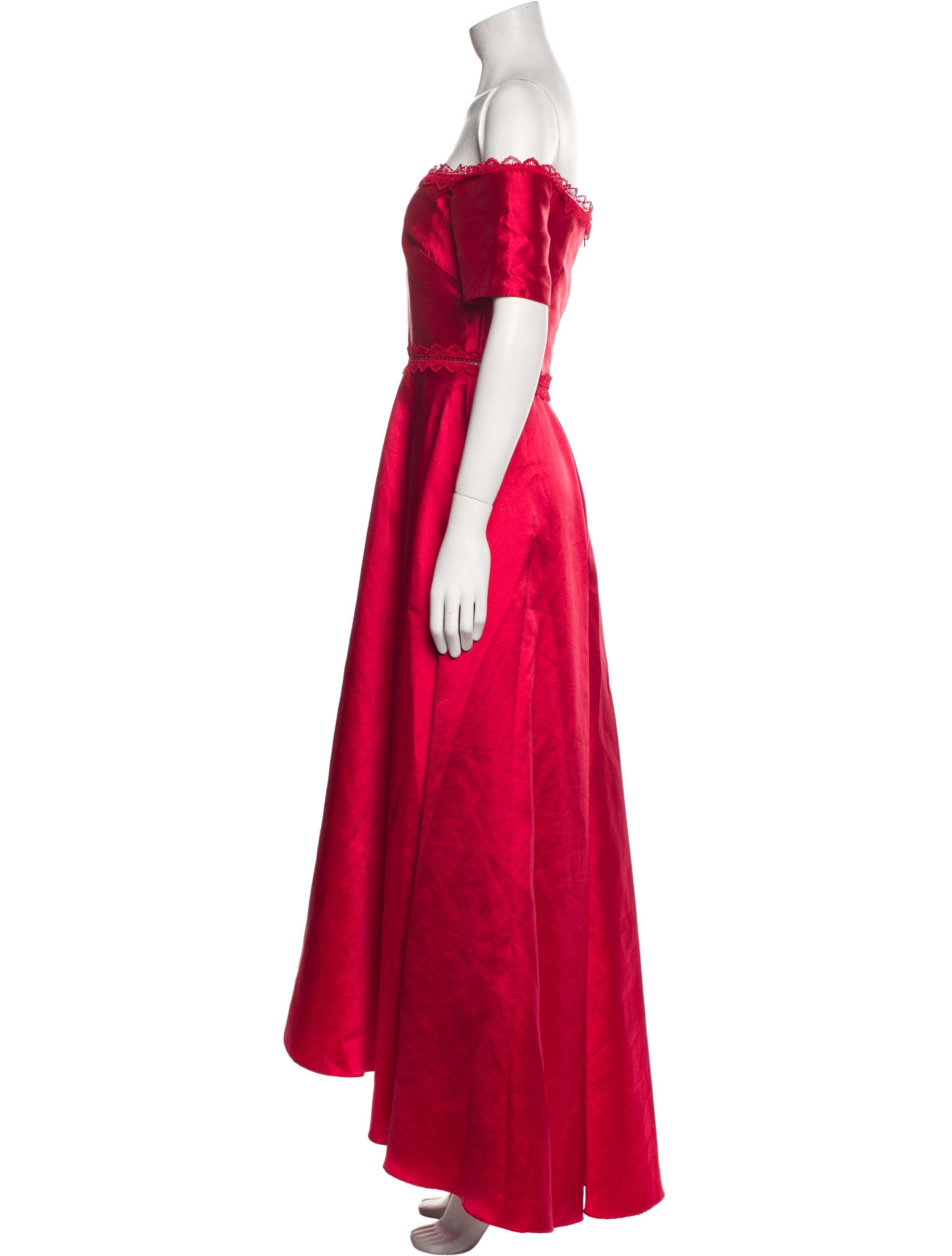 ML Monique Lhuillier Off-The-Shoulder Long Dress