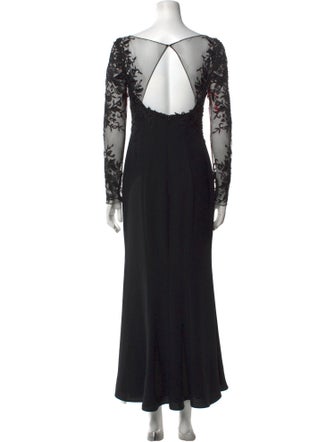 ML Monique Lhuillier Bateau Neckline Long Dress