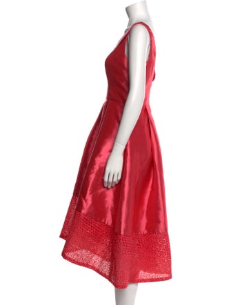 ML Monique Lhuillier V-Neck Midi Length Dress