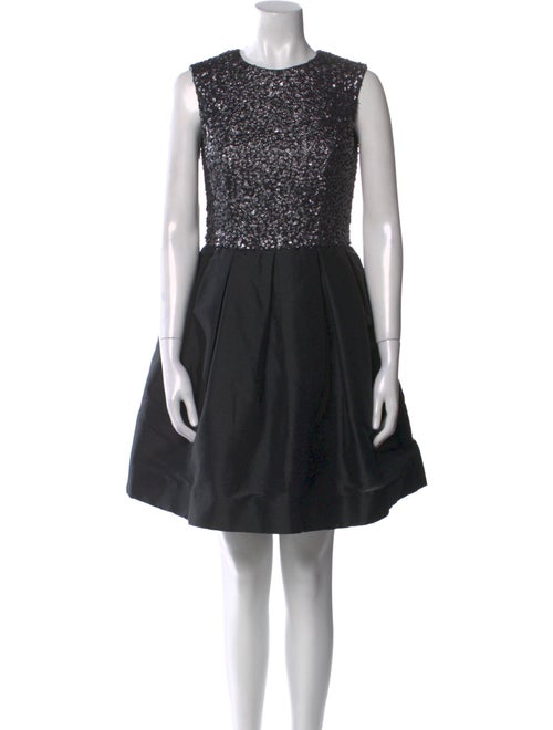 ML Monique Lhuillier Crew Neck Mini Dress