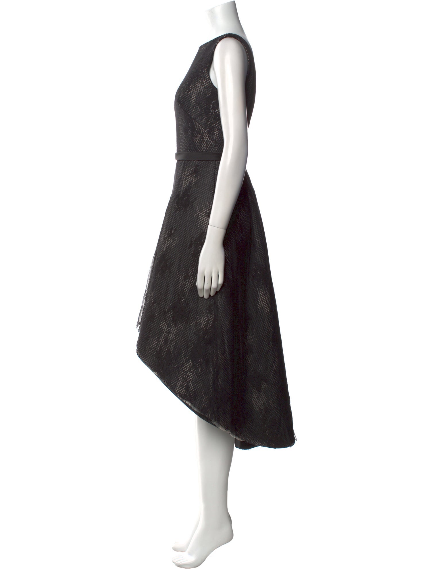 ML Monique Lhuillier Bateau Neckline Midi Length Dress