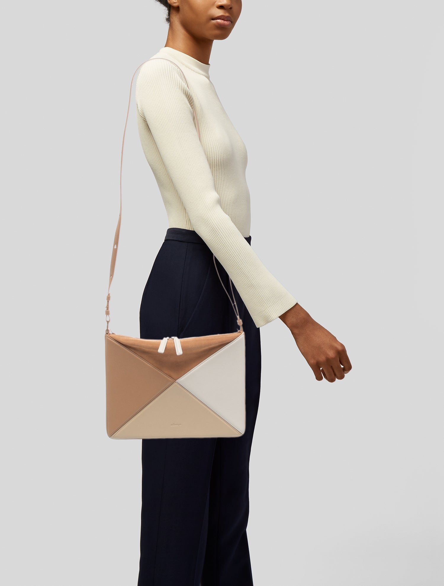 Mlouye Leather Crossbody Bag