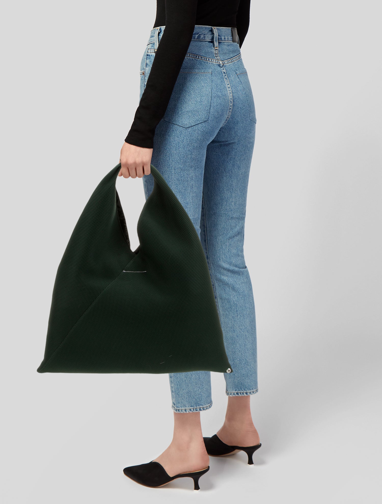 【未使用保管品】MM6 Maison Margiela メゾンマルジェラHOBO Maison Margiela（旧Maison Martin Margiela） - タグ付き MM6