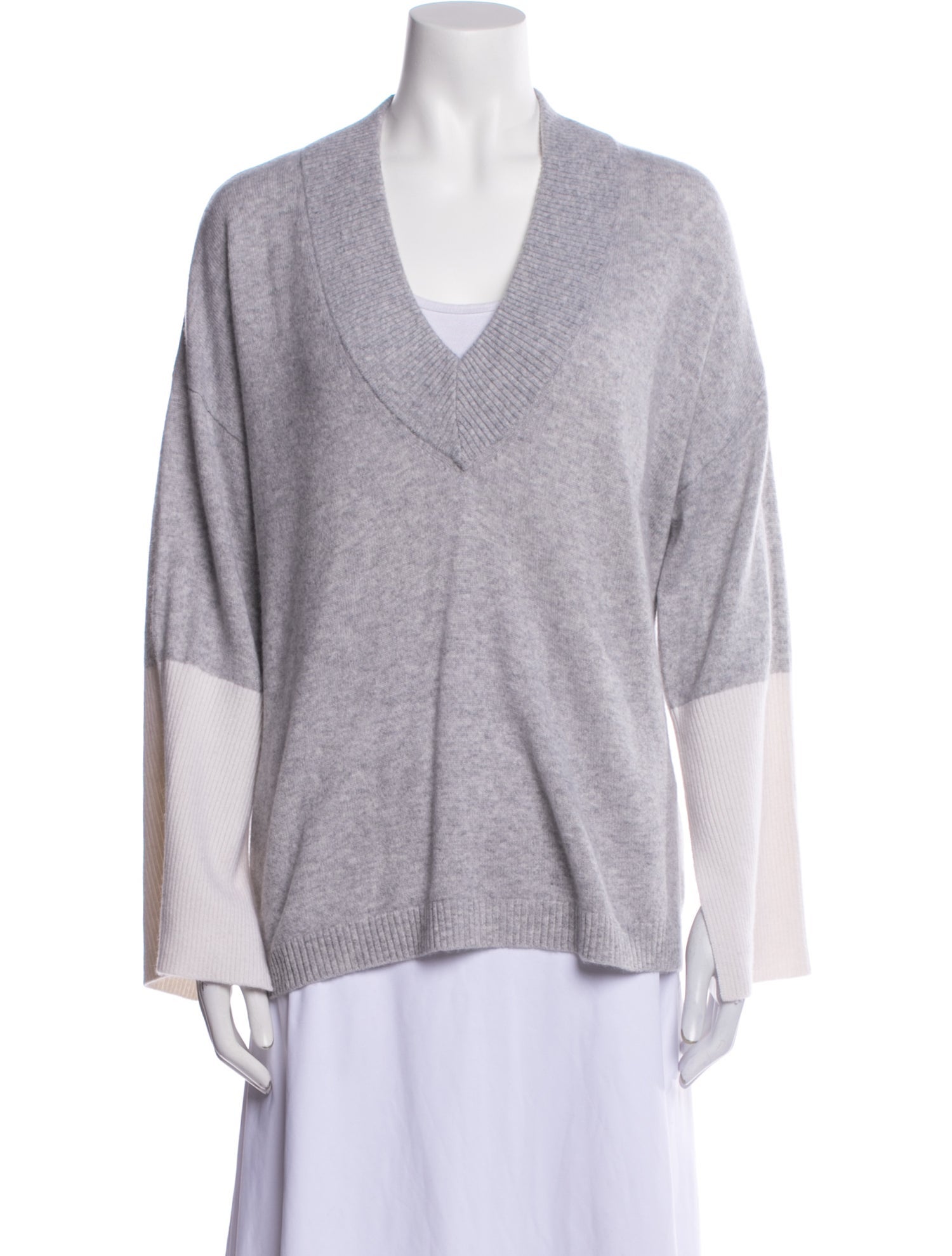 Minnie Rose Cashmere Long and Lean V Neck Navy