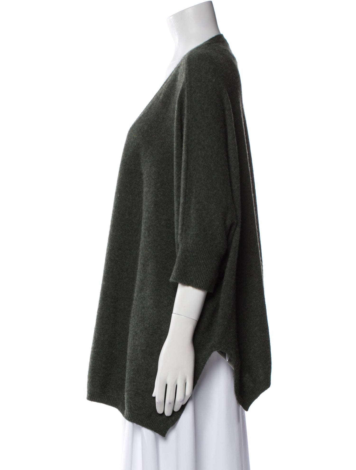 Minnie Rose Cashmere V-Neck Sweater